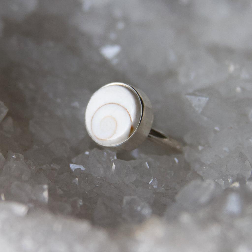 Shiva Shell Sterling Silver Ring